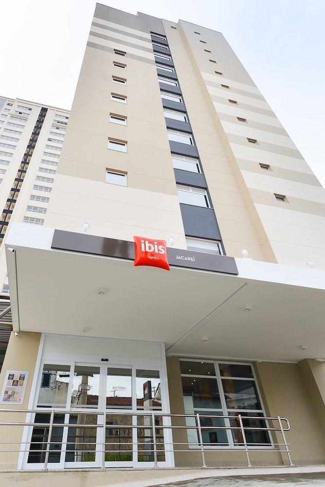 Ibis Jacareí Exterior foto